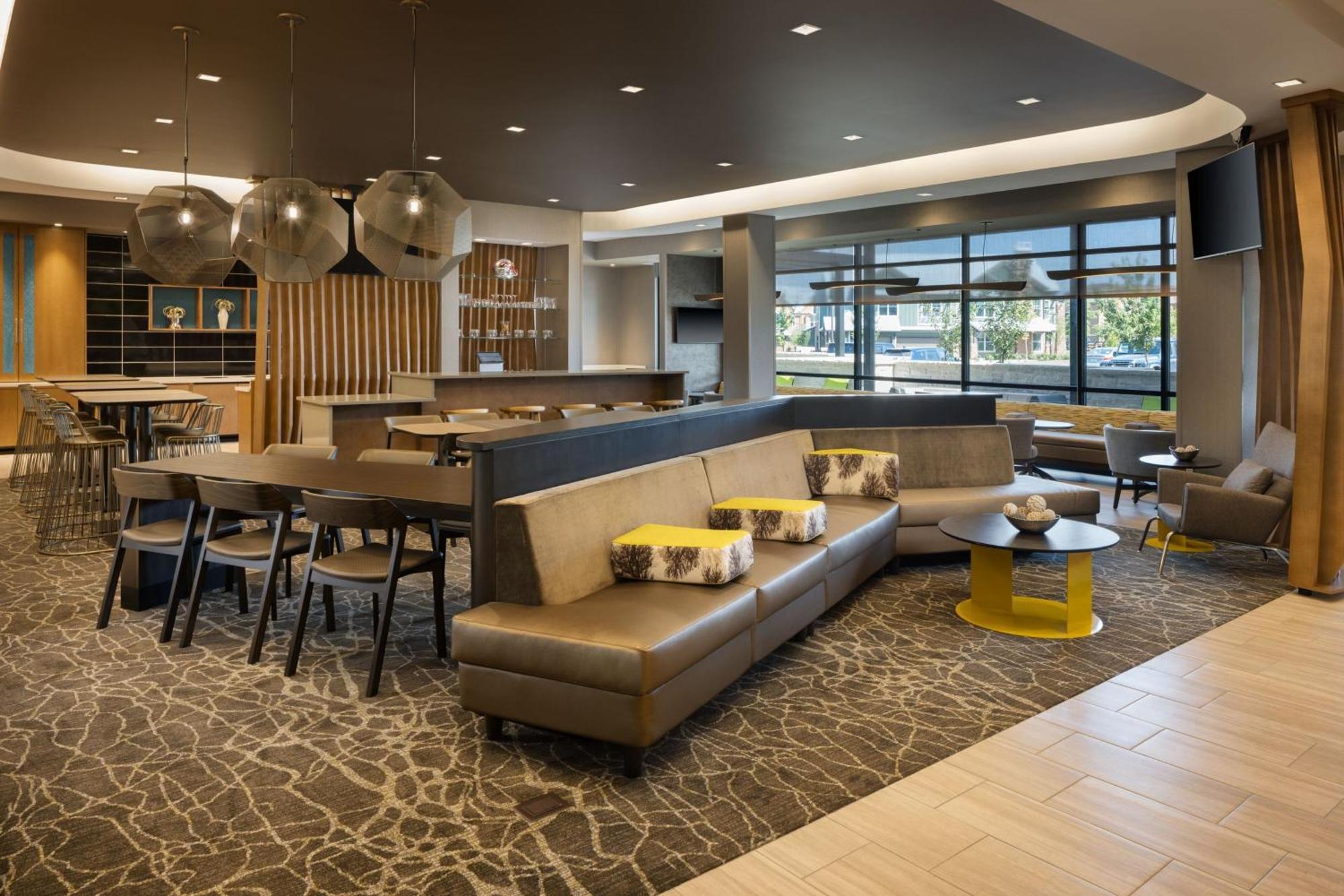Springhill Suites By Marriott Боулинг Грин Экстерьер фото