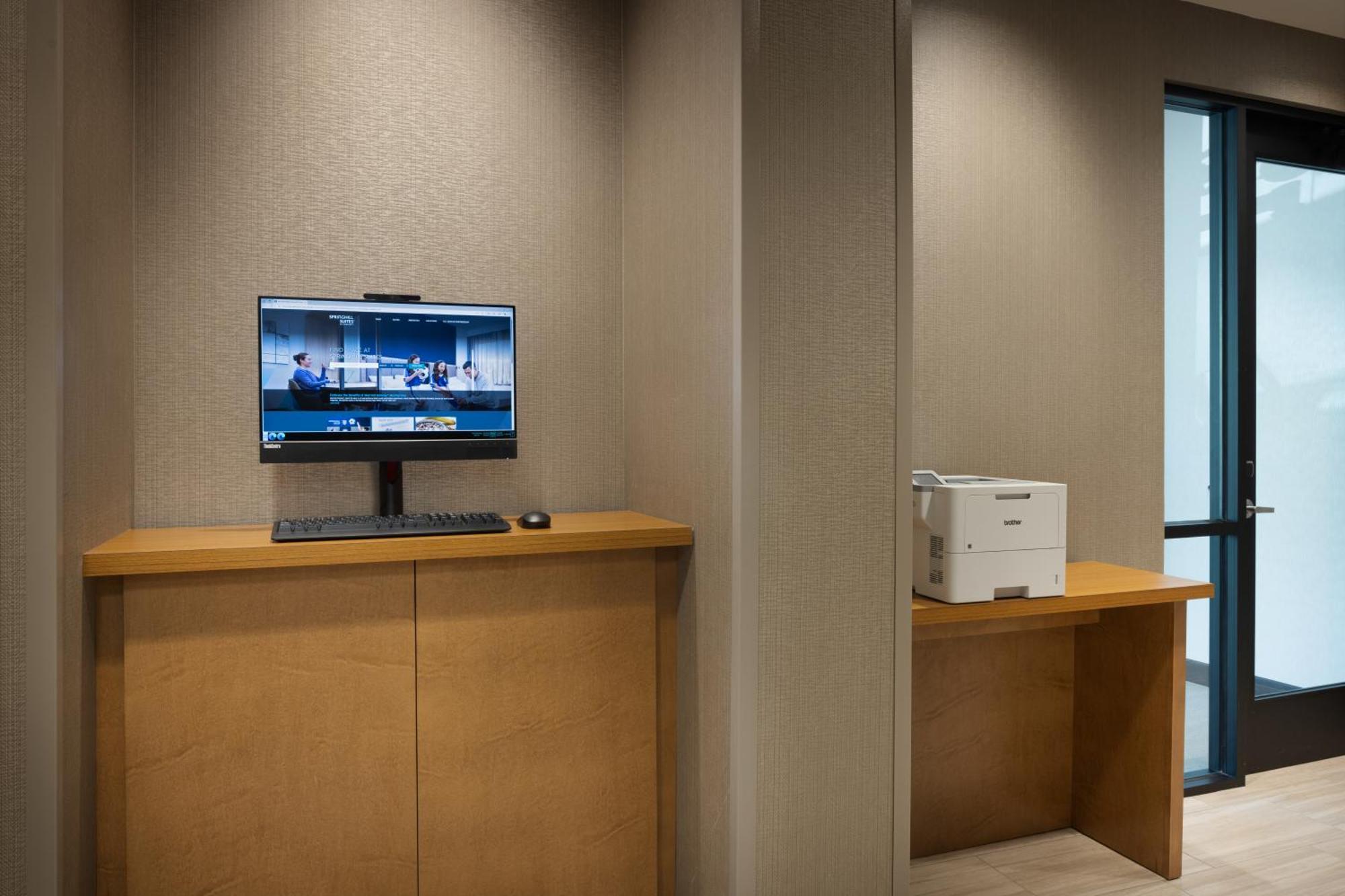 Springhill Suites By Marriott Боулинг Грин Экстерьер фото